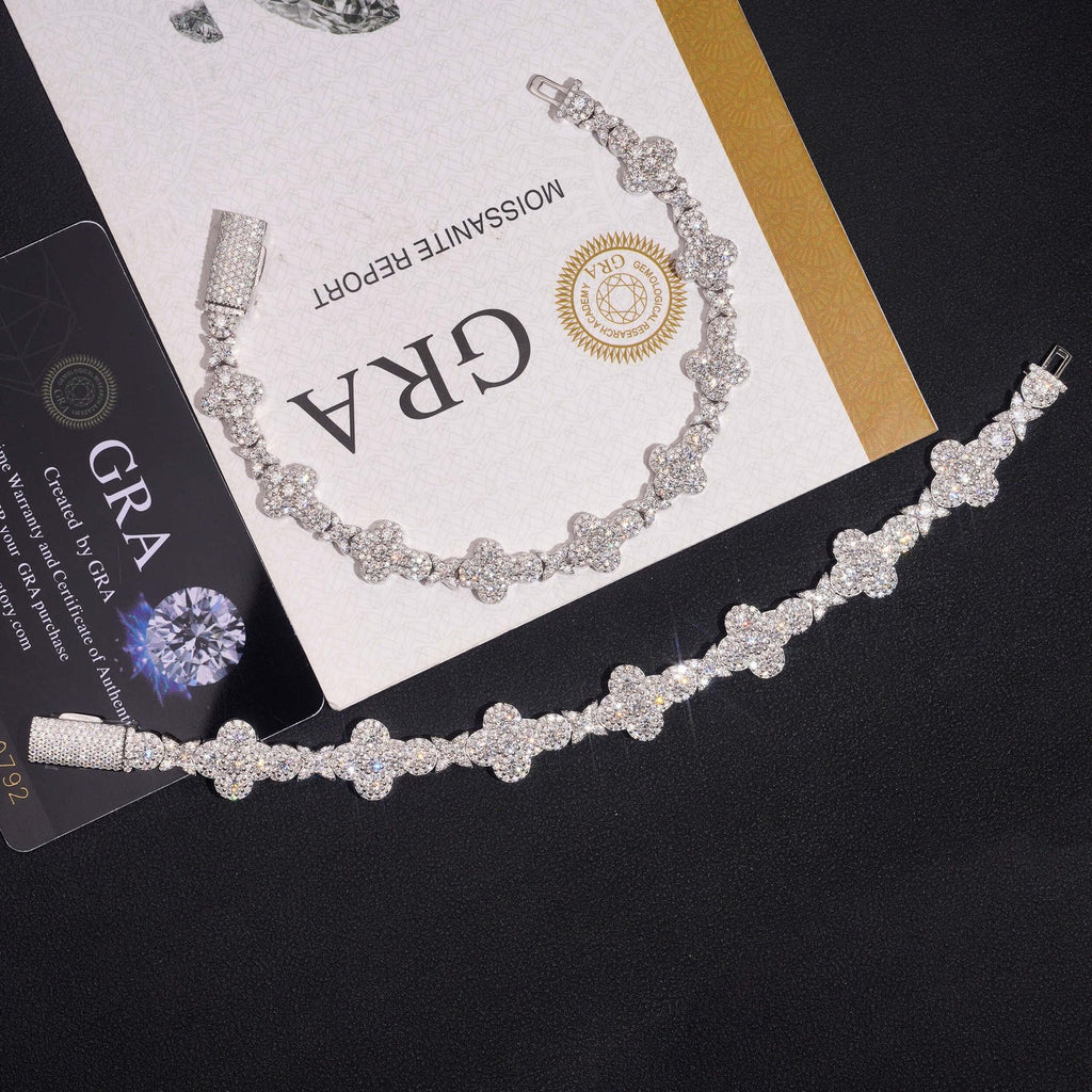Star & Cross Iced Cuban Bracelet — 10–13mm - detail
